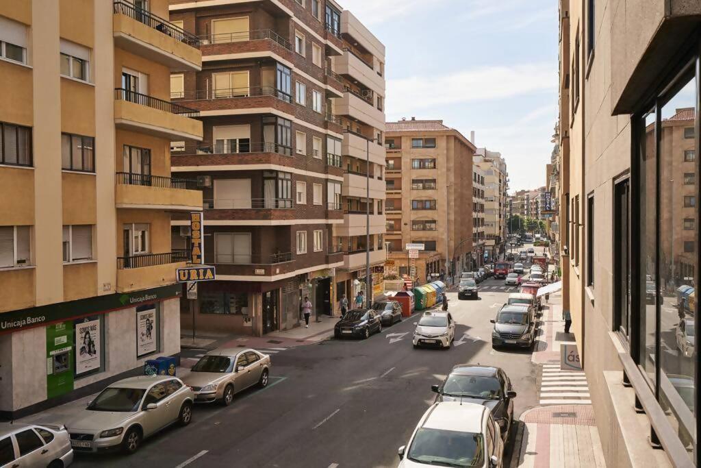 Amplio Alojamiento Centro Barrio Del Oeste Salamanca Exterior photo